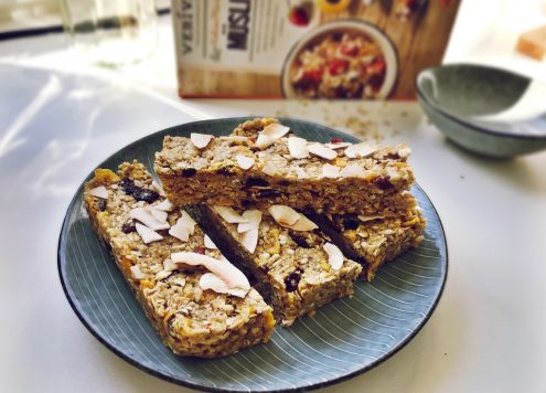 Always ready to hand: Homemade muesli bars with Verival Coconut and Apricots Muesli
