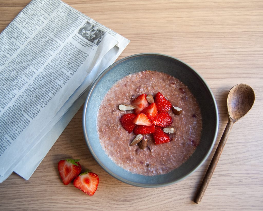 The 8 best porridge toppings – Get even more out of your favourite breakfast
