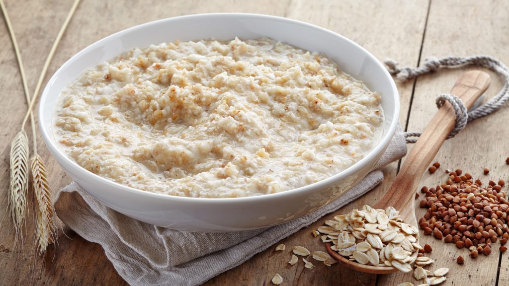 Which nutrients are contained in porridge?