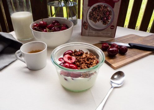 Perfect base for your muesli & crunchy: Different yoghurts at a glance
