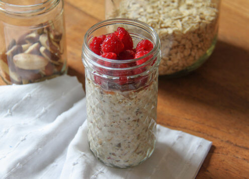 Recipe: Gluten-free Overnight Oats with berries