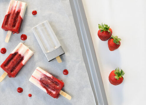 Recipe: Vegan high-protein ice cream with strawberries and blackberries