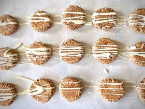 Rezept Mandel-Porridge Cookies mit Honig Schokodeko